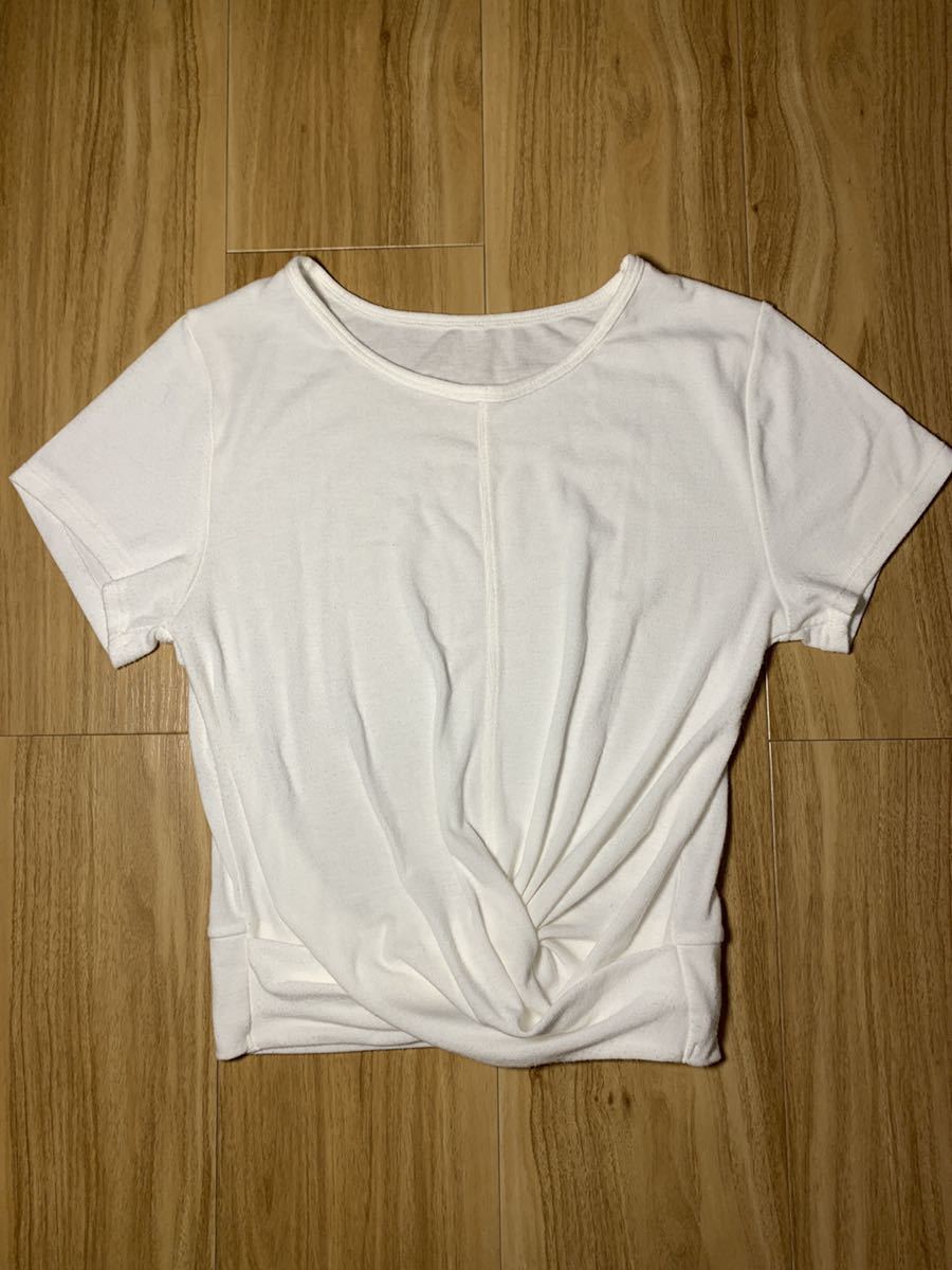 Tシャツ カットソー トップスヨガ、ジム、運動着半袖Tシャツ 白