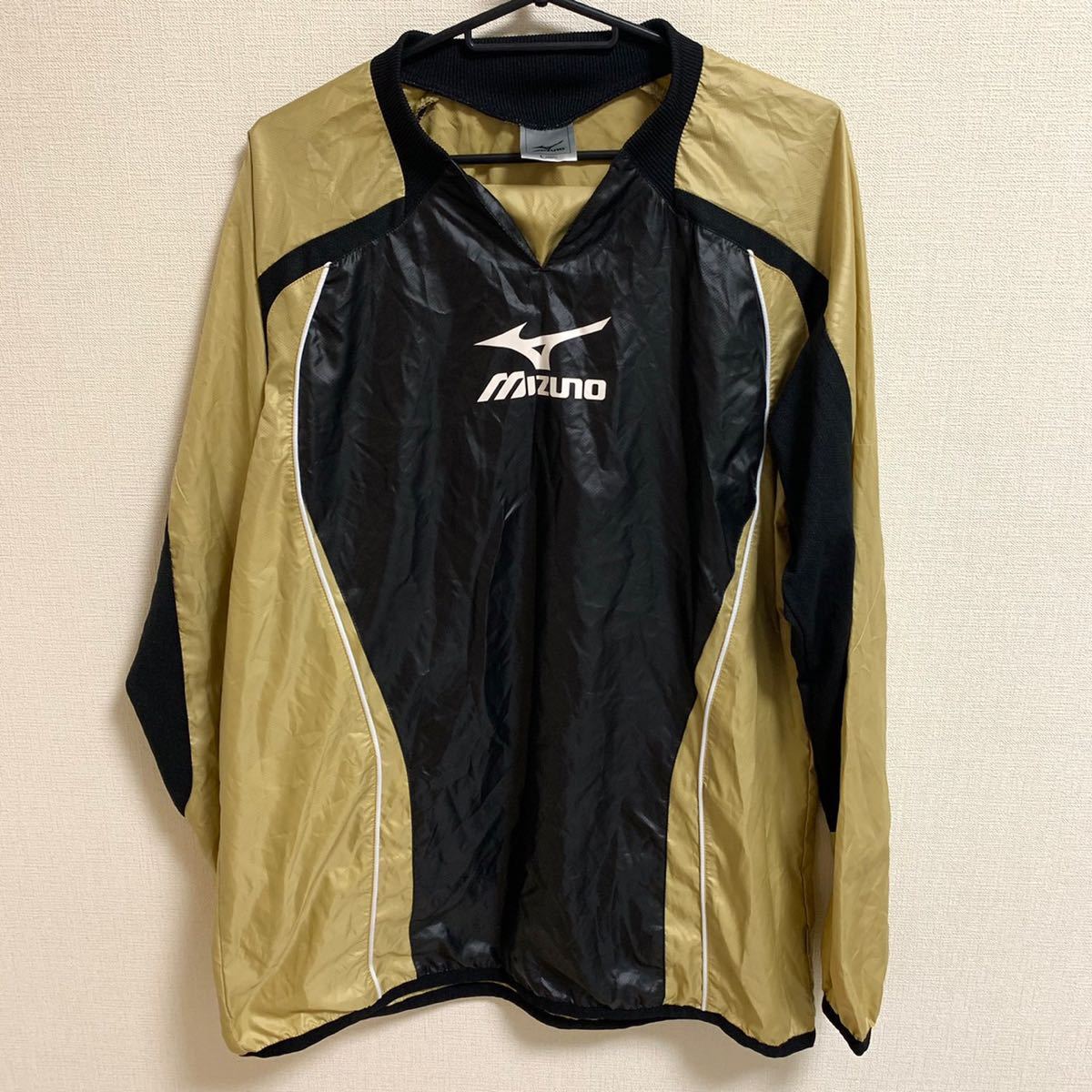 【美品】MIZUNO ピステ ミズノ サッカー フットサル ゴールド ブラック ウインドブレーカー スポーツウェア トレーニングウェア_画像1