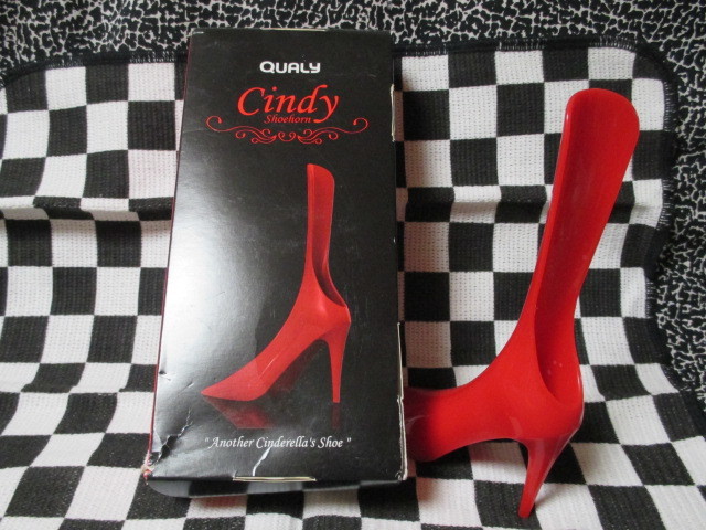 *QUALYko Lee Cindy Shoehorn ложка для обуви красный высокий каблук sintei- колодка звуковой сигнал american pop смешанные товары 