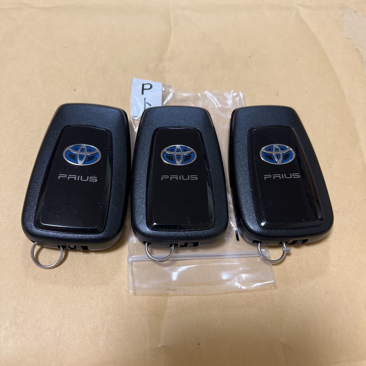 全商品オープニング価格 トヨタ スマートキー20プリウスなど ienomat