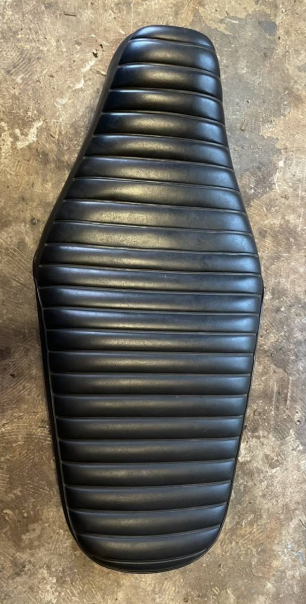 正規 kawasaki W800純正シート - シート