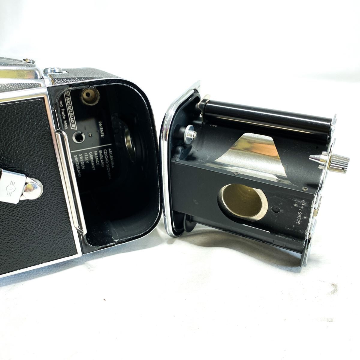 【美品】HASSELBLAD 500C Carl Zeiss Planar F2.8 80mm ハッセルブラッド 中判カメラ カールツァイス プラナー 標準レンズ ジャンク C1982_画像9