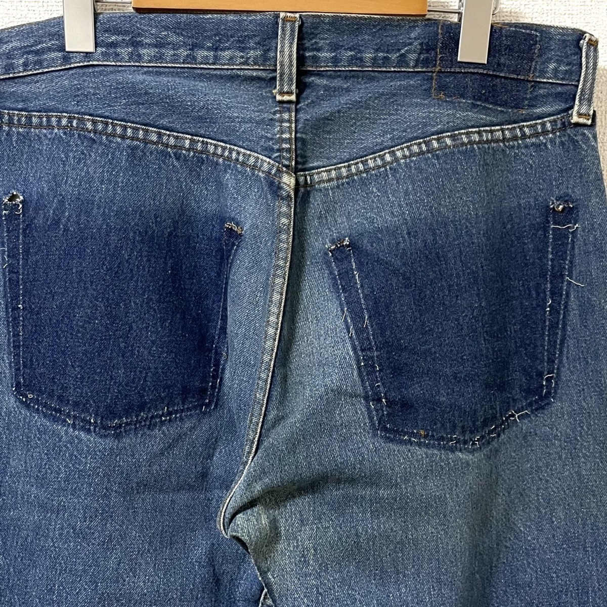 (^w^)b リーバイス 80s 90s ヴィンテージ 501 LEVI'S 脇割り ブルー系 デニム パンツ 裏刻印 525 ボタンフライ レッドタブ 古着 アメカジ_画像4