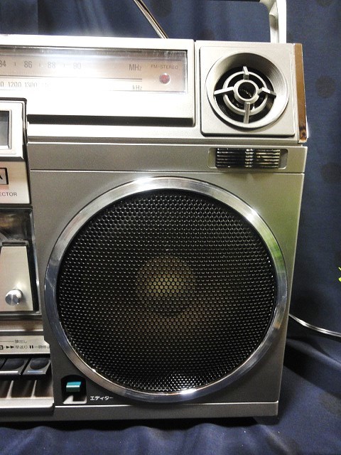 ♪♪♪昭和銘機整備清掃済 東芝 ラジカセ BOMBEAT12 RT-8900S 動作美品