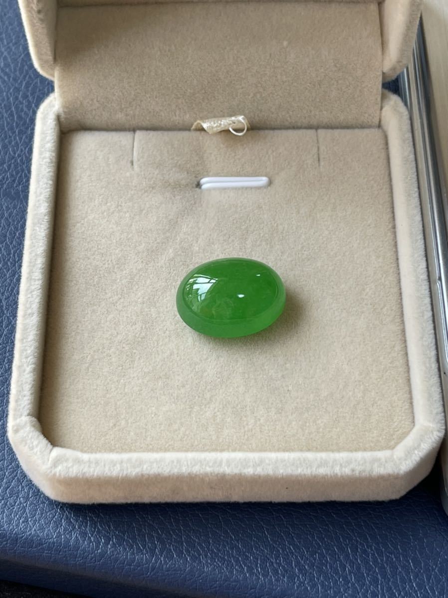 海麗　天然翡翠裸石 ジェイダイト カボションルース　高級jewelryジュエリーオーダーメイド用　ハイグレード 綺麗な緑色26.5ct MIRE1100_画像2
