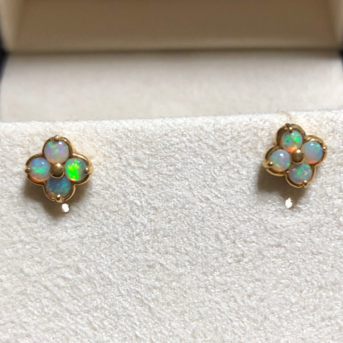 100%正規品 お値下げ 美品 ヴァンドーム青山 k18 オパール ピアス