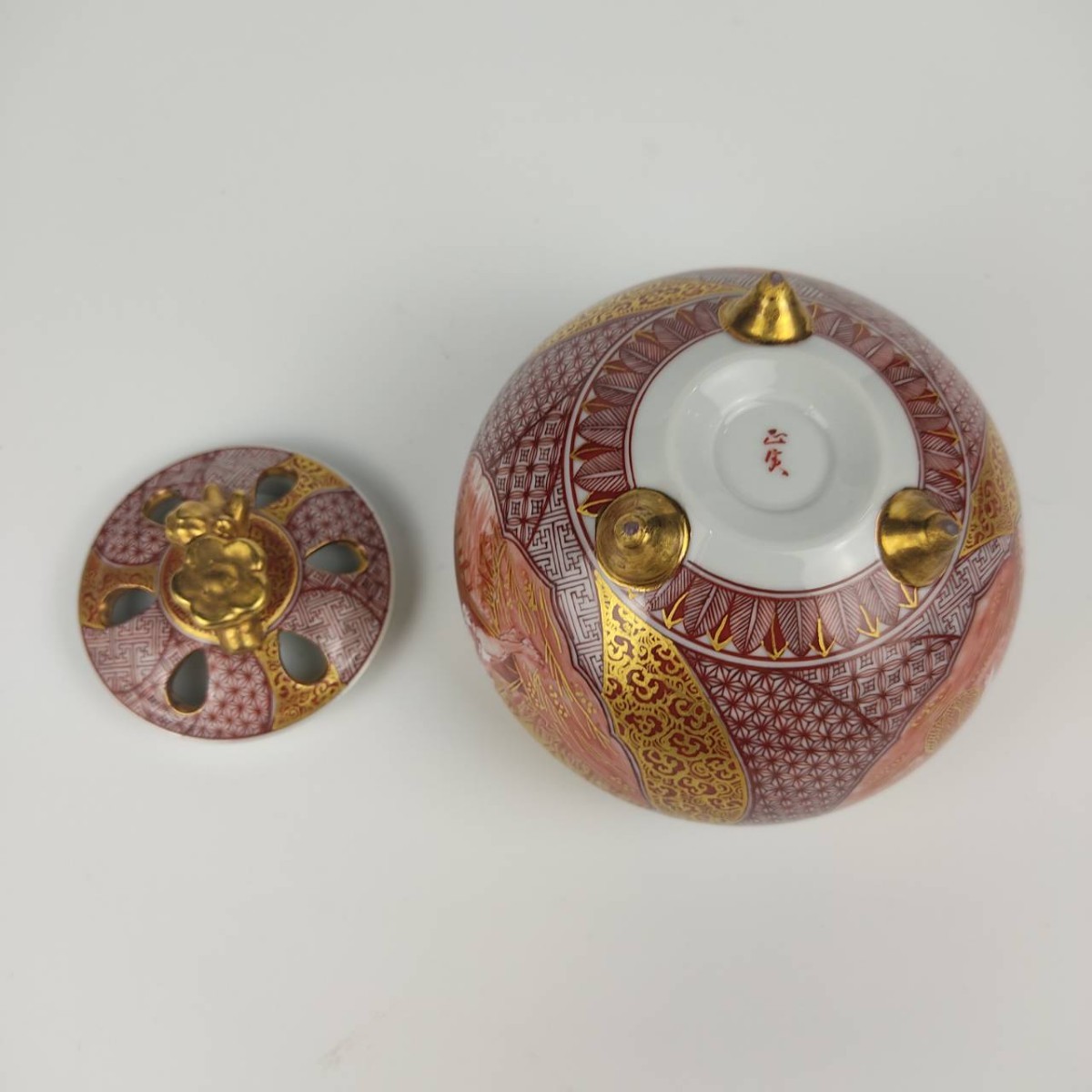 A お値下げしました、住田正実作 九谷焼 赤絵小紋 香炉 | alfasaac.com