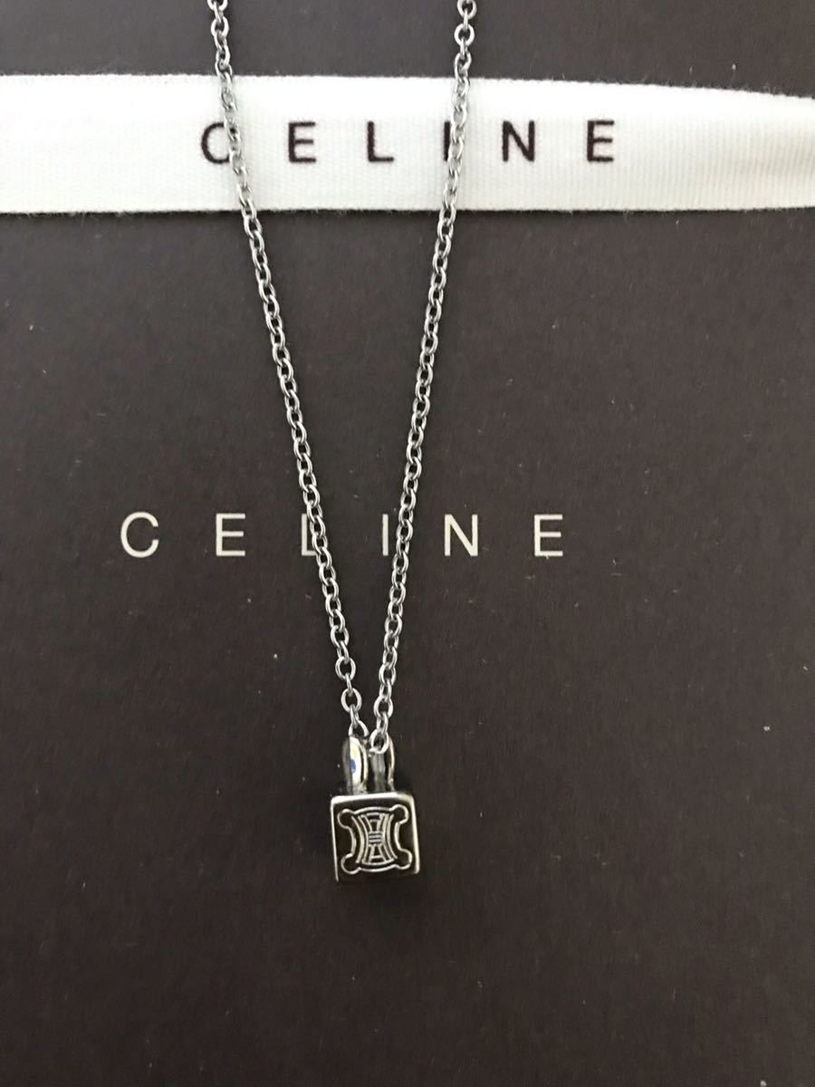 正規未使用品　セリーヌ CELINEマダムキューブ型チャーム　ネックレストップ　ペンダントヘッド/ネックレスチェーンプレゼント