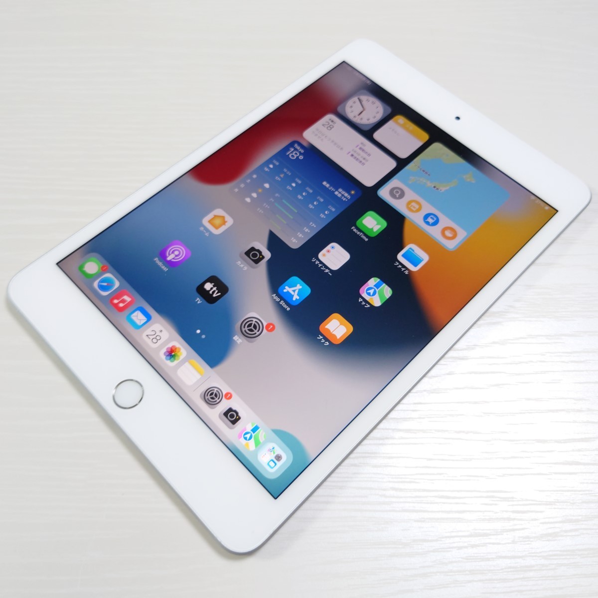 ☆【19513WM】 完動品 Apple MUXD2J/A iPad mini (第5世代) シルバー