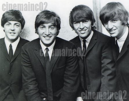 ザ・ビートルズ The Beatles/微笑むメンバー4人の写真/ジョン、ポール、ジョージ、リンゴ_画像1