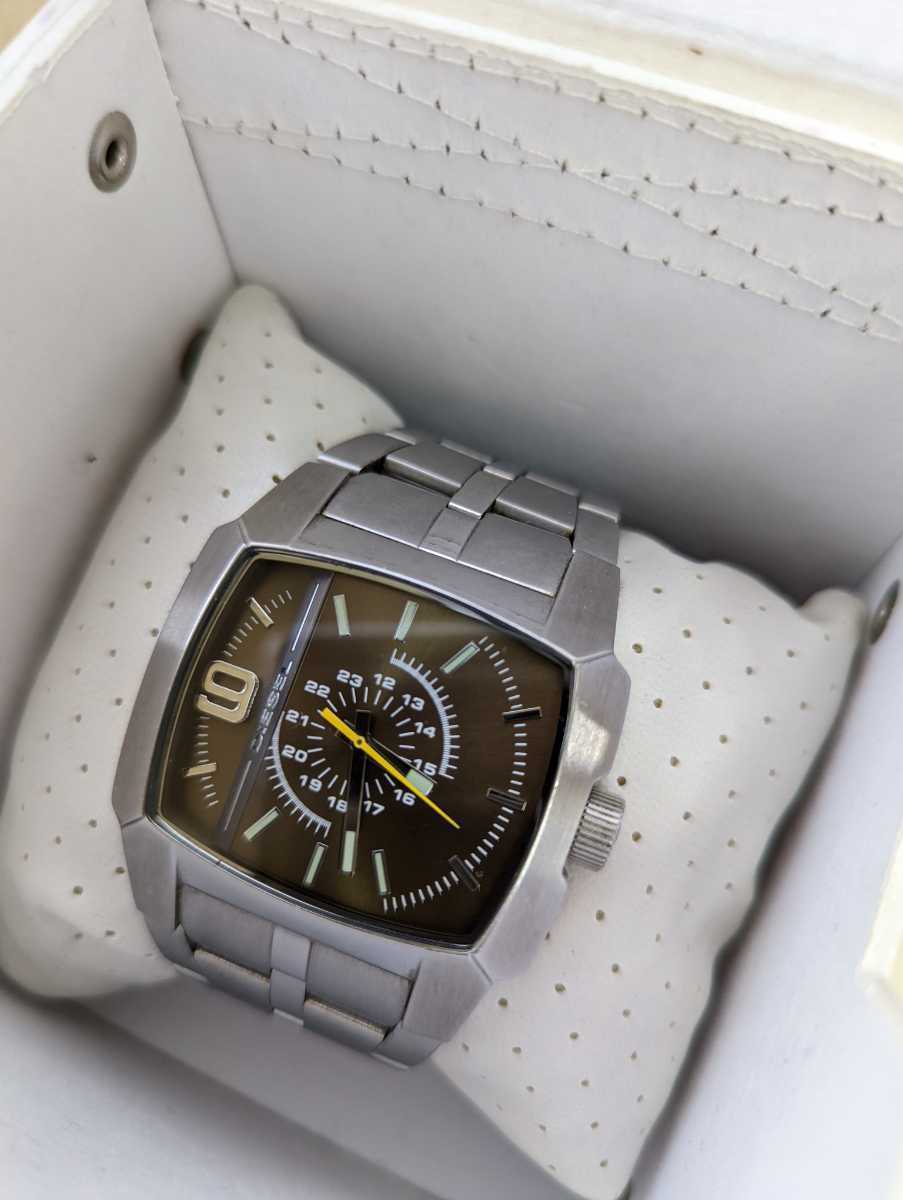 稼働品 DIESEL ディーゼル DZ1155 腕時計 メンズ アナログ クォーツ 箱