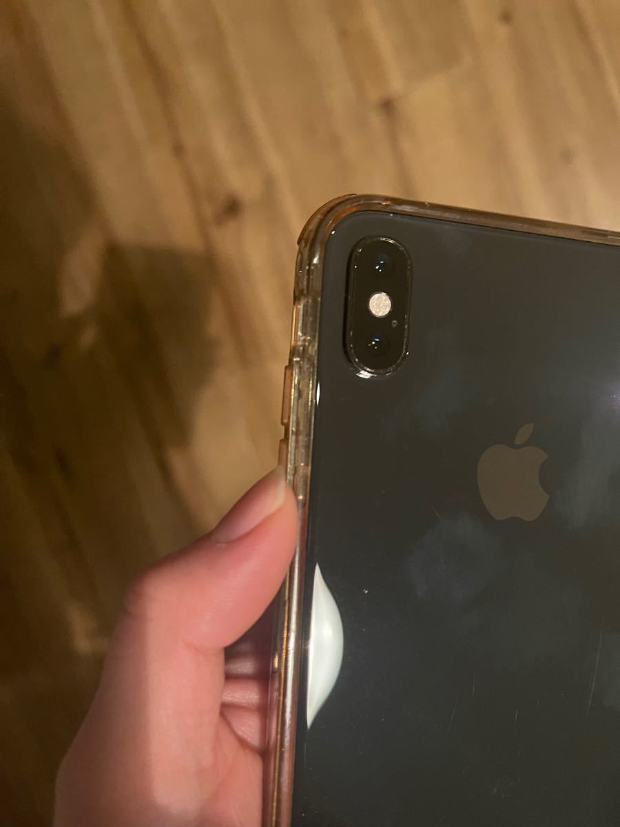 美品/充電付属品あり】iPhone Xs max スペースグレー 64GB SIMロック