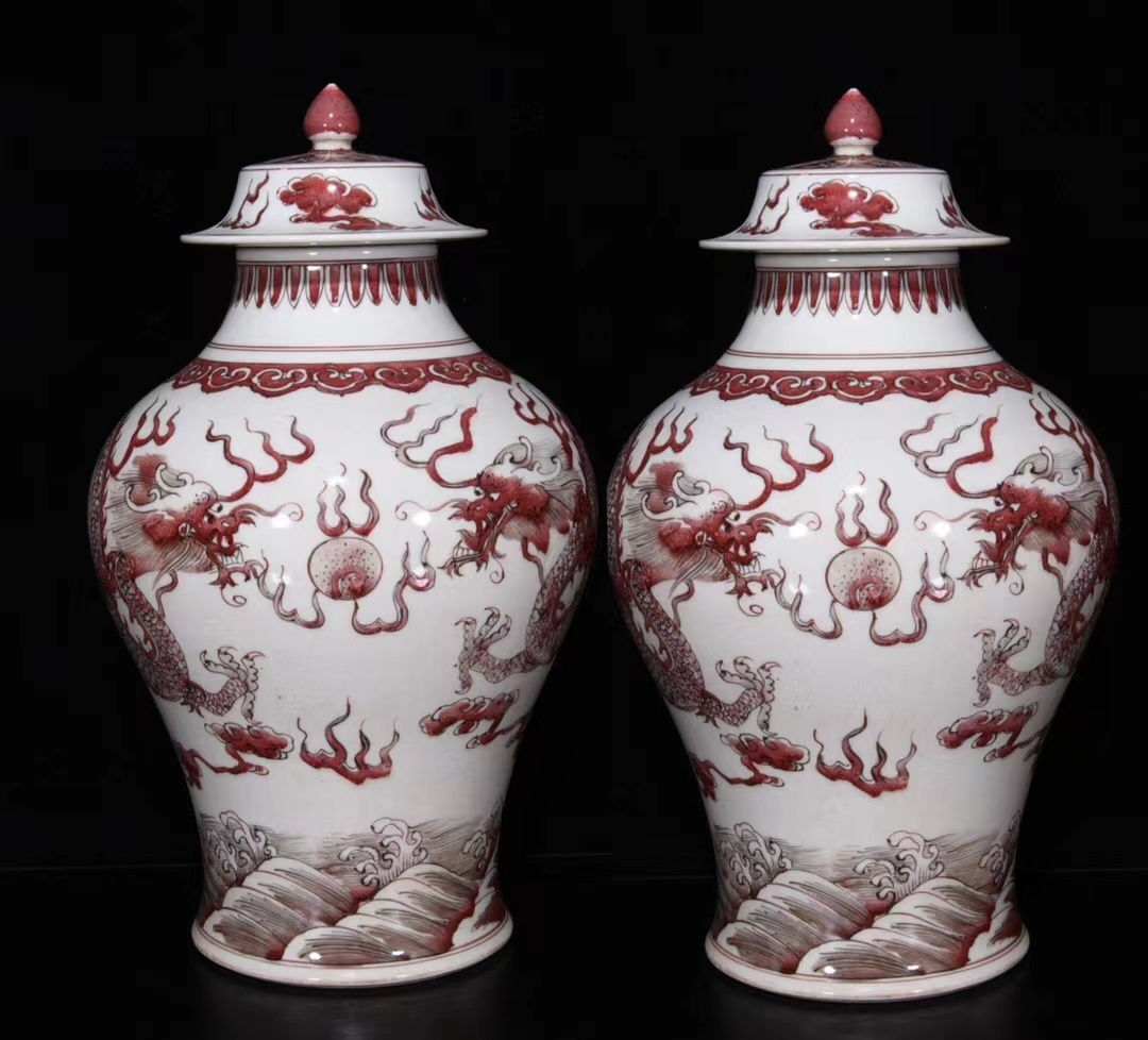◆旧蔵◆古美術 清代乾隆年製款 釉里紅龍紋盖罐―對 時代物 AT08
