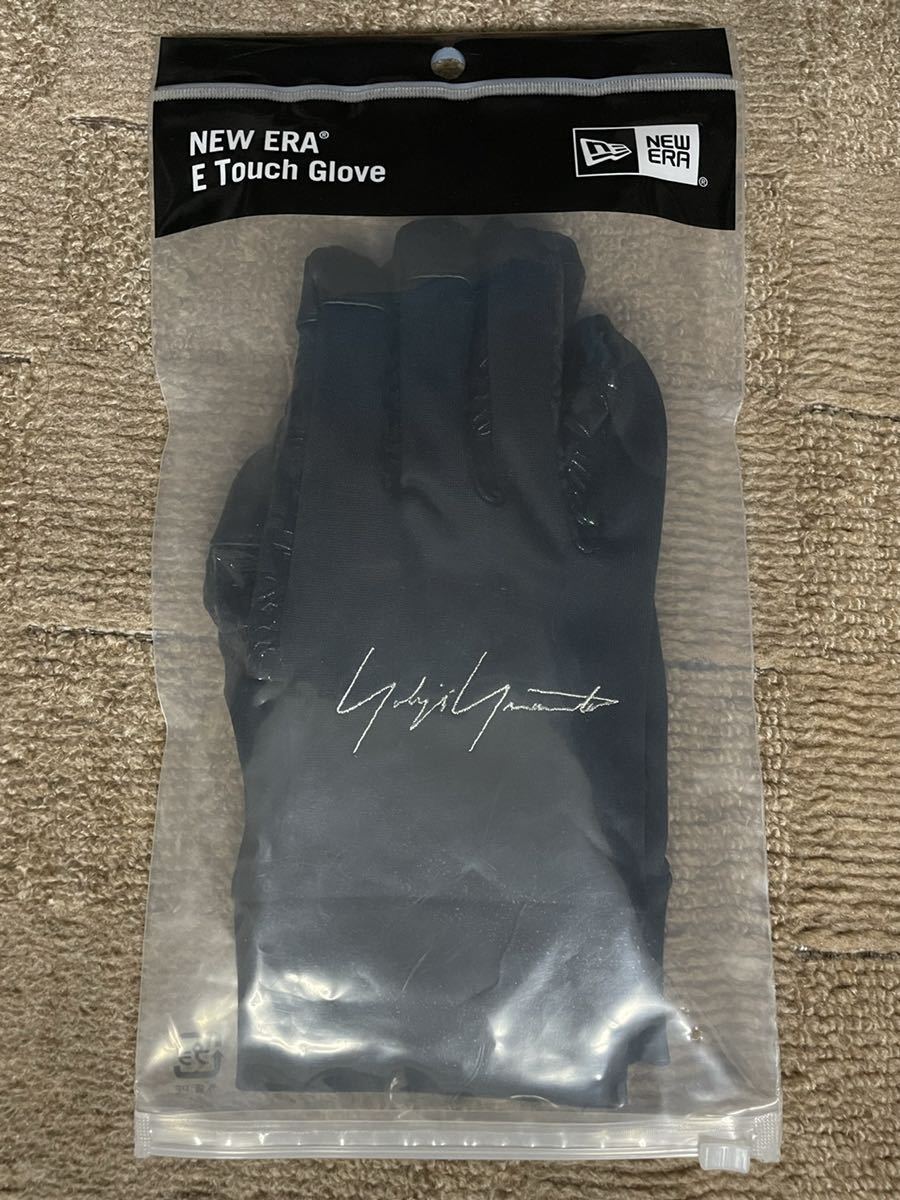 5%OFF】 手袋 ニューエラ イータッチグローブ BLACKヨウジヤマモト ...
