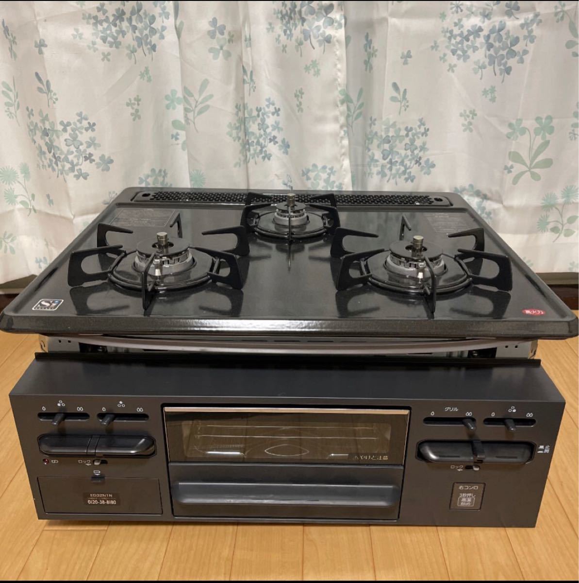 展示品、未使用】 ハーマン(ノーリツ) 3つ口 都市ガス用ビルドイン