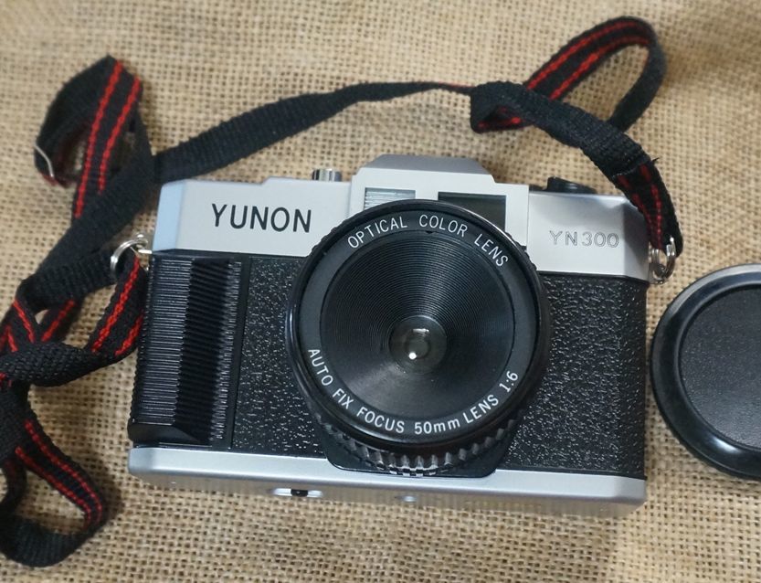 YUNON YN300　フイルムコンパクトカメラ　難アリ_画像2
