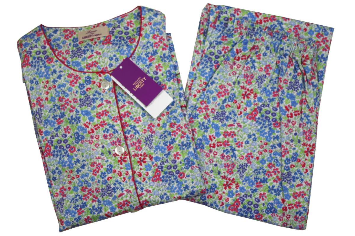 即決★リバティファブリック LIBERTY fabric 女性用 オールシーズンパジャマ（M）№12200-ｃ17 新品 _画像1