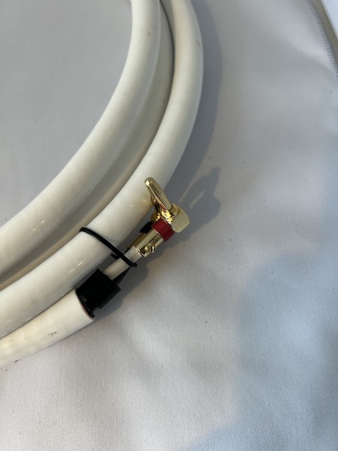 送料無料 OYAEDE オヤイデ TUNAMI NIGO V2 スピーカーケーブル 電源