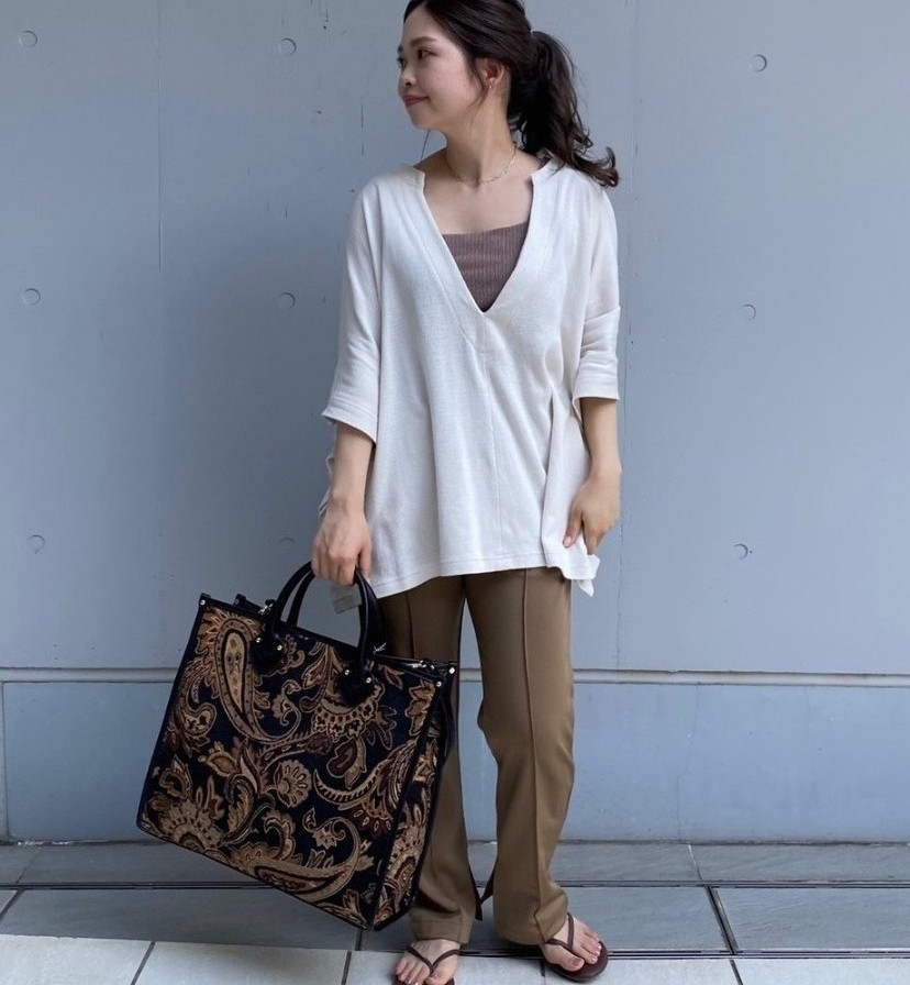 新品 CAPRICIEUX LE'MAGE ハニカムディープVプルオーバー