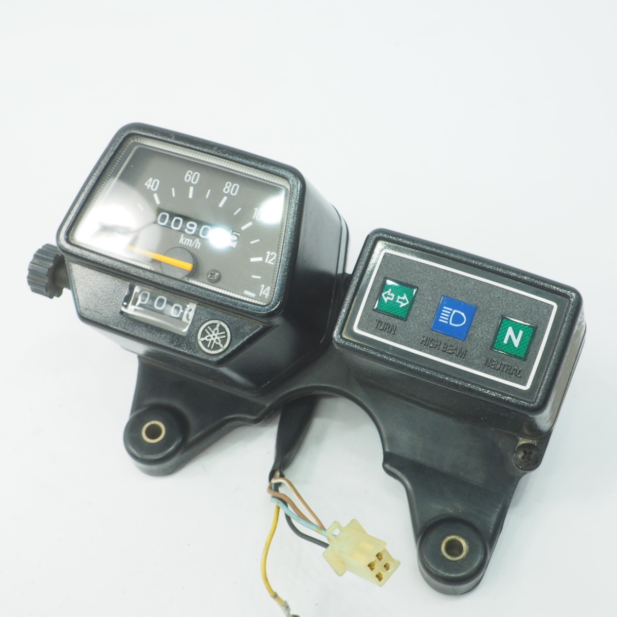 大阪正規品 TW200.2JL.純正.スピードメーター.インジケーター.ノーマル ...