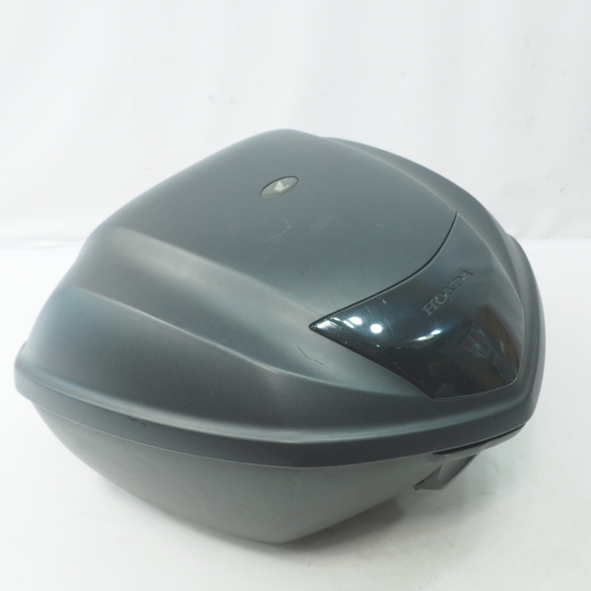  Honda оригинальный top case. верх box PCX.CB400SF.CB400SB.CB1300SF.CB750.CBR650R. Hornet.CB1000R