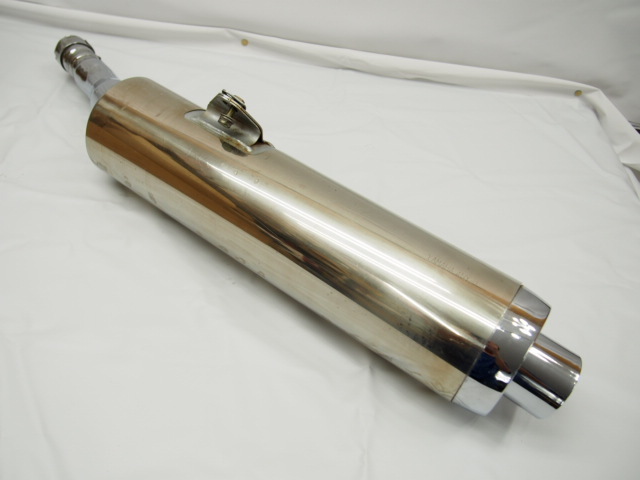 Trx850純正サイレンサー左 穴あきなし交換に 4nxマフラー 目立つガリ傷なし 宅配便配送 Trx850純正サイレンサー左 穴あきなし交換に 4nxマフラー 目立つガリ傷なし 宅配便配送