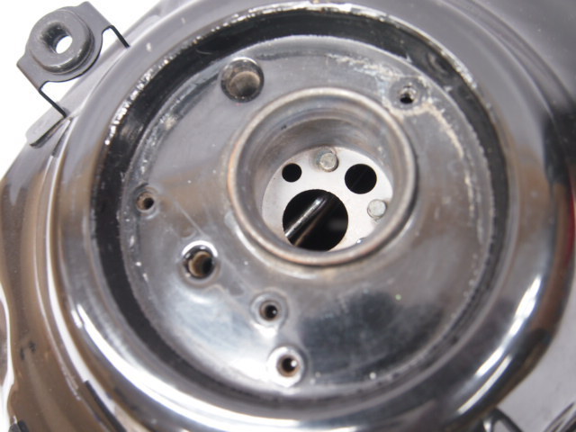 YZF-R25燃料タンク・穴あきなしかサビな歯、仕上げ用に。～18年/フューエル/ガソリン_画像2
