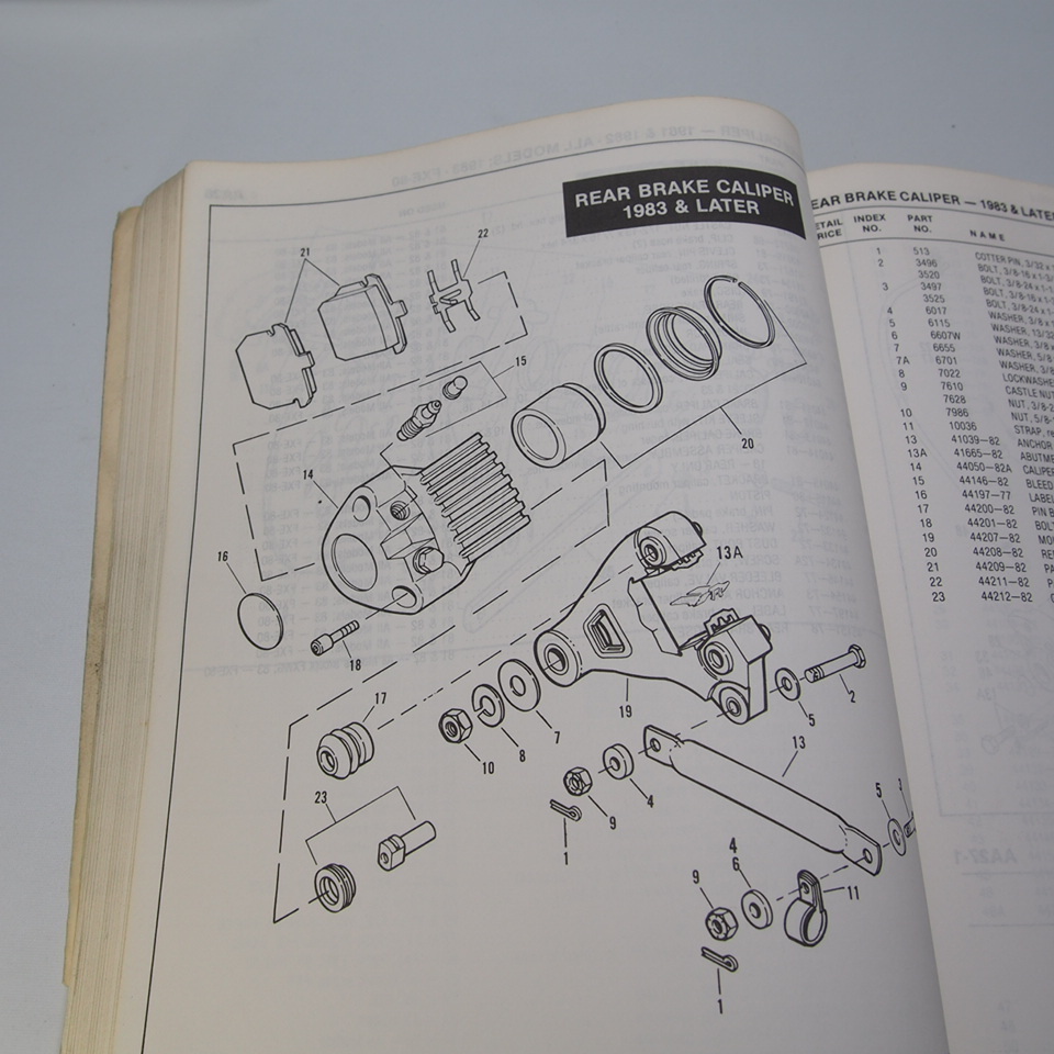 即決!HARLEY-DAVIDSON ハーレーダビッドソン1971-1984パーツカタログFX.Models.FXモデル.No.99455-83A送料無料.英語版_画像3