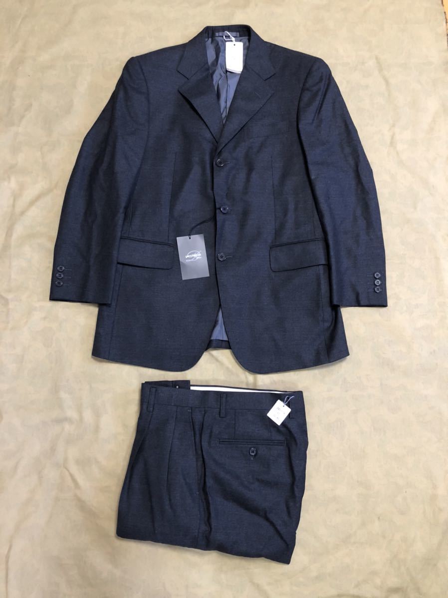YUMI KATSURA ウール100%スーツ　FD ビジネススーツ　未使用品_画像1
