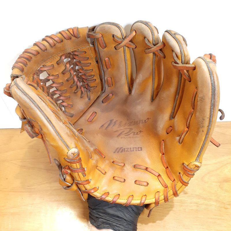 ミズノプロ 井端弘和モデル MizunoPro 一般用大人サイズ 9 内野 ミズノプロ 井端弘和モデル MizunoPro 一般用大人サイズ 9 内野