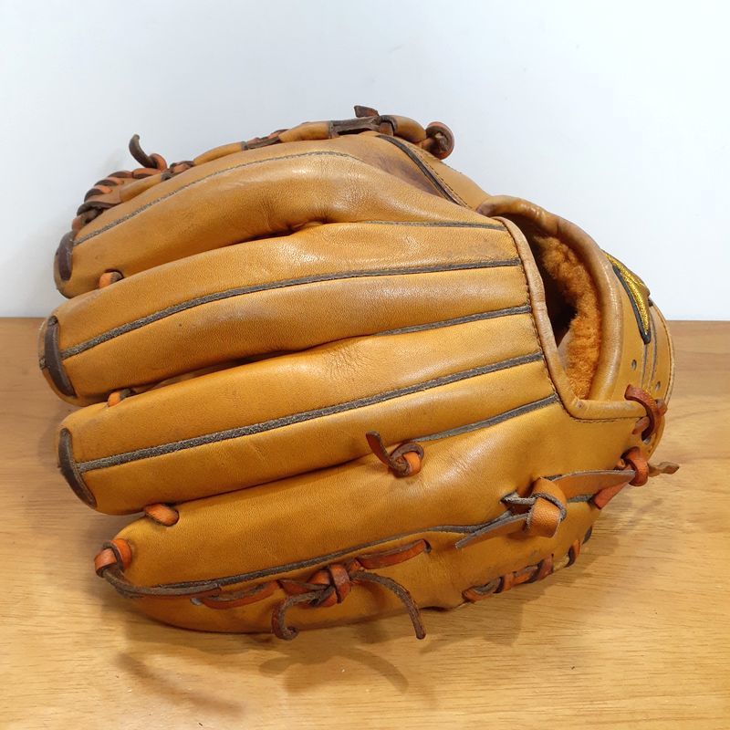 ミズノプロ 井端弘和モデル MizunoPro 一般用大人サイズ 9 内野 ミズノプロ 井端弘和モデル MizunoPro 一般用大人サイズ 9 内野