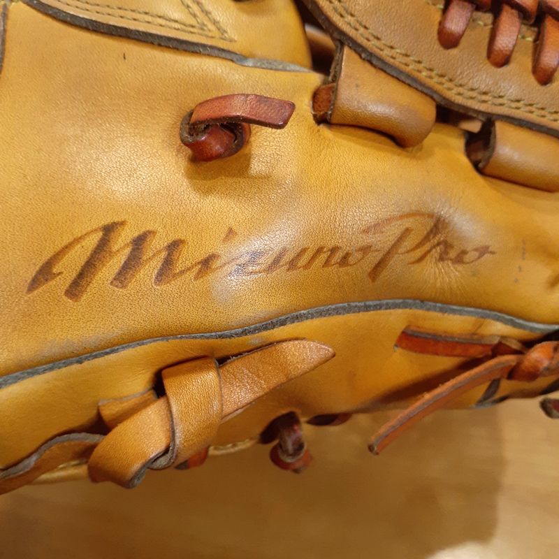 ミズノプロ 井端弘和モデル MizunoPro 一般用大人サイズ 9 内野 ミズノプロ 井端弘和モデル MizunoPro 一般用大人サイズ 9 内野