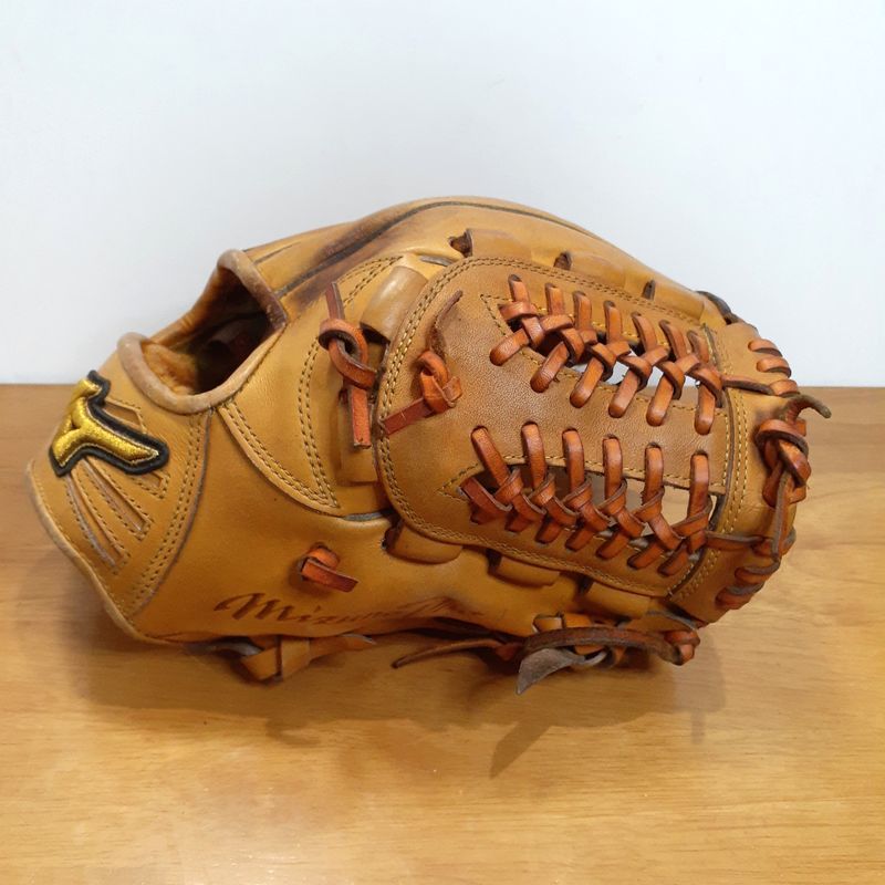 ミズノプロ 井端弘和モデル MizunoPro 一般用大人サイズ 9 内野 ミズノプロ 井端弘和モデル MizunoPro 一般用大人サイズ 9 内野