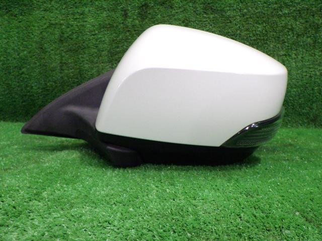 レガシィ DBA-BRM 左サイドミラー/ドアミラー OB 2.5Iアイサイト Sパッケージ 4WD 37J ミツバ VB21 91036AJ232