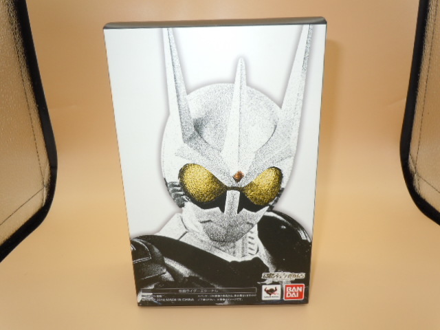 未開封・未使用 S.H.Figuarts 真骨彫 製法 仮面ライダーエターナル