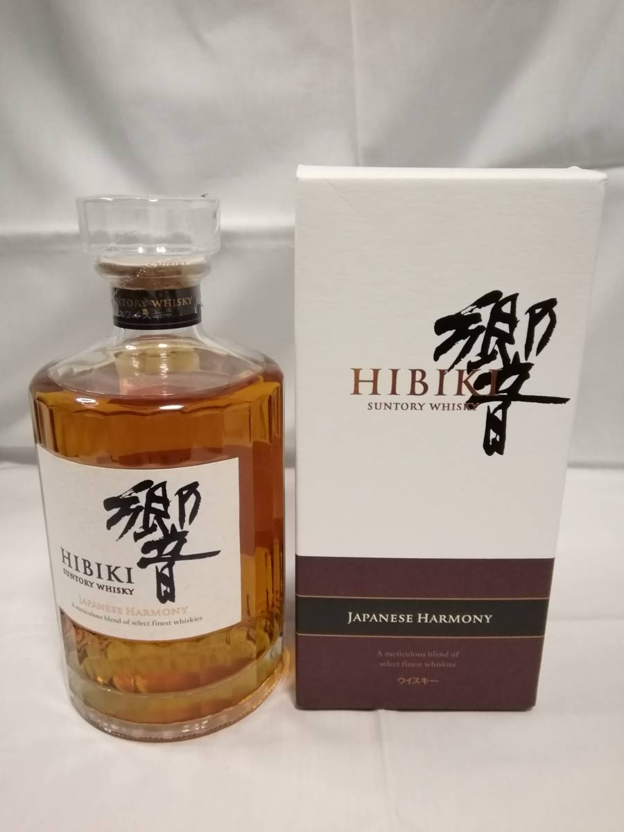 未開封 サントリー 響 ジャパニーズ ハーモニー 700ml 43度 箱付