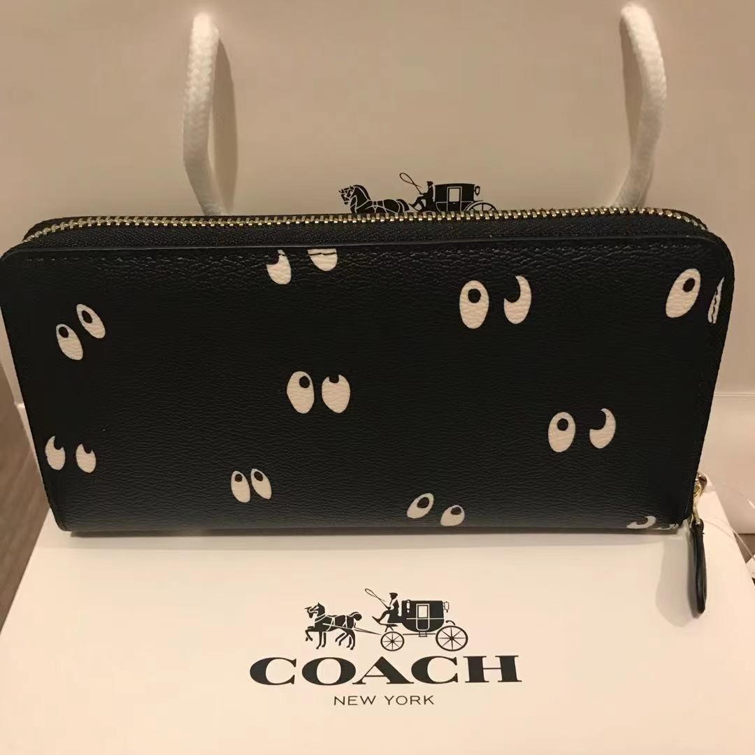 新品 COACH コーチ 長財布 ディズニーコラボ 白雪姫 F73492 新品 COACH コーチ 長財布 ディズニーコラボ 白雪姫 F73492