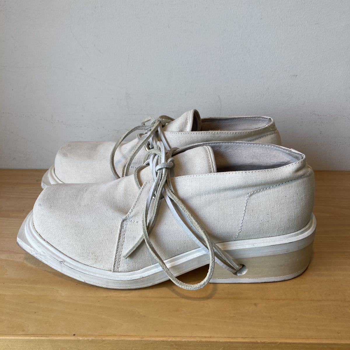 DIRK BIKKEMBERGS Dirk Bikkembergs 43 canvas lace up shoes парусина Vintage Anne towa-p6 архив white белый 