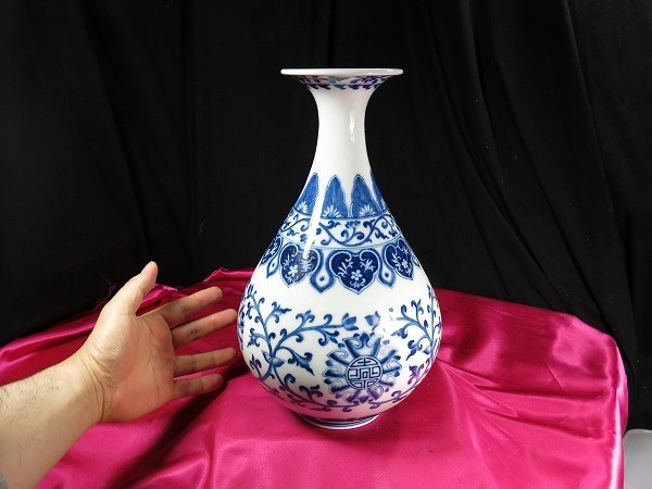 B　細密染付大壺　中華民国時代　中国　磁器　古玩　花瓶　 中華陶瓷