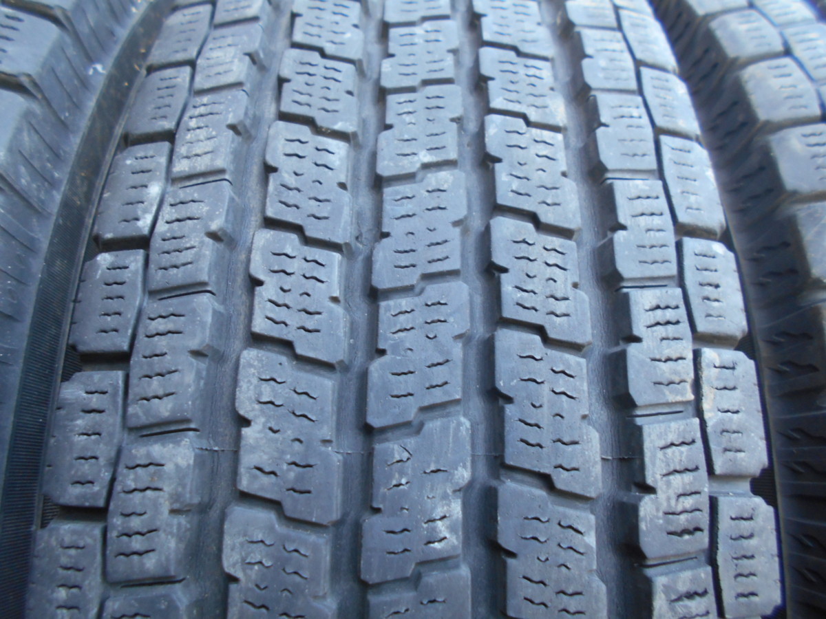 E921 195/80R15 冬4本セット スタッドレス LT 107/105L 195/80-15 195-80-15 YOKOHAMA iceGUARD iG91 ハイエース キャラバン_画像3