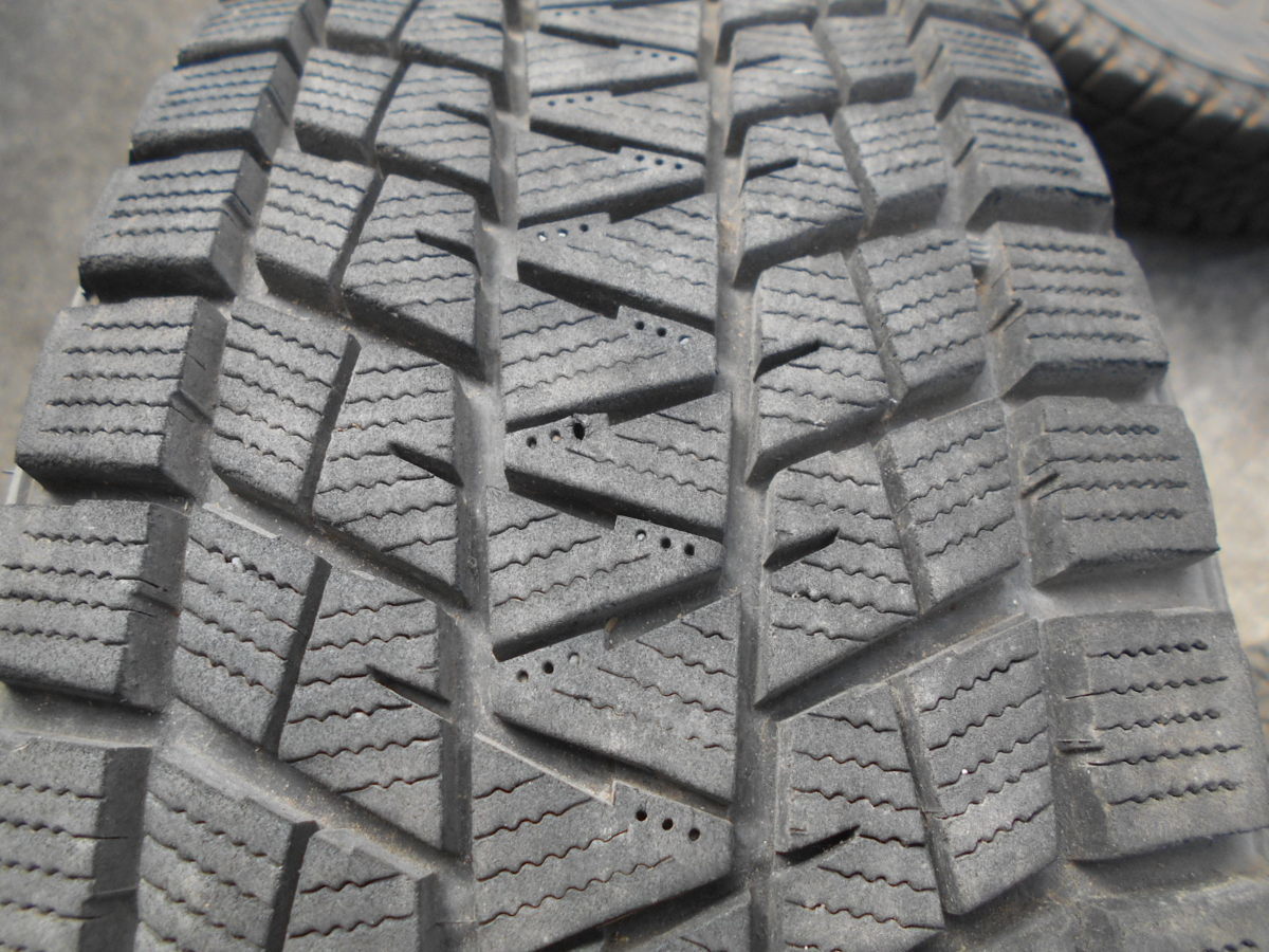 F662 215/70R16 冬4本セット スタッドレス 215/70-16 215-70-16 F662 215/70R16 冬4本セット スタッドレス 215/70-16 215-70-16