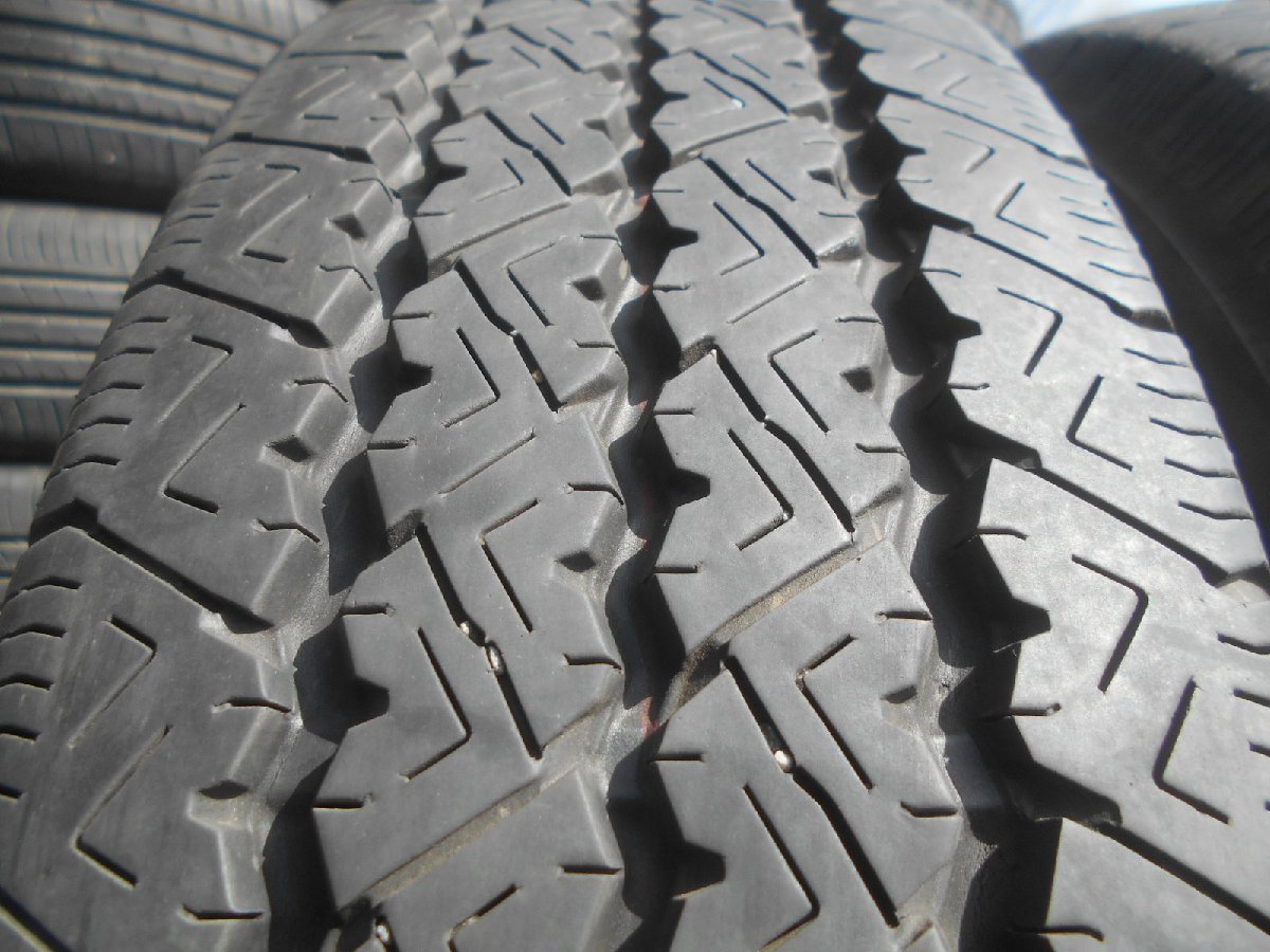 G677 215/70R17.5 夏4本セット サマータイヤ LT 118/116N 215/70-17.5 215-70-17.5 BRIDGESTONE V-STEEL RIB 265 チューブレス_画像2