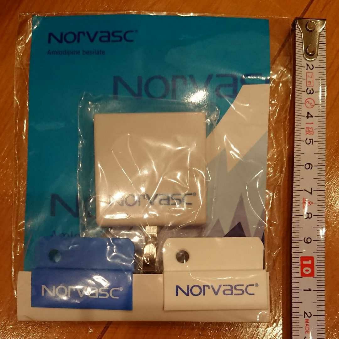 Norvasc非売品マグネットフック&デミクリップ