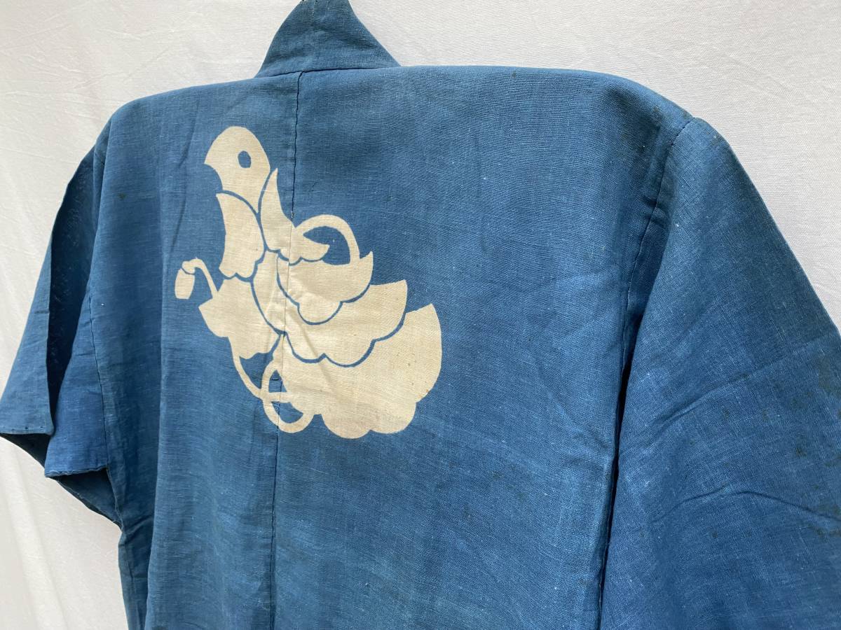  feature .... pretty swan house . Showa era the first period war front seal hanten hand inserting ...JAPAN VINTAGE Japan Vintage 30s40s swan ...
