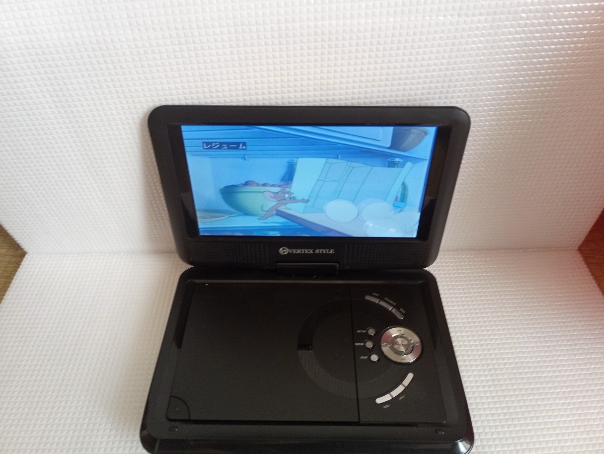 ヴァーテックス PDVD-V092BKポータブルDVDプレーヤー9インチ ヴァーテックス PDVD-V092BKポータブルDVDプレーヤー9インチ