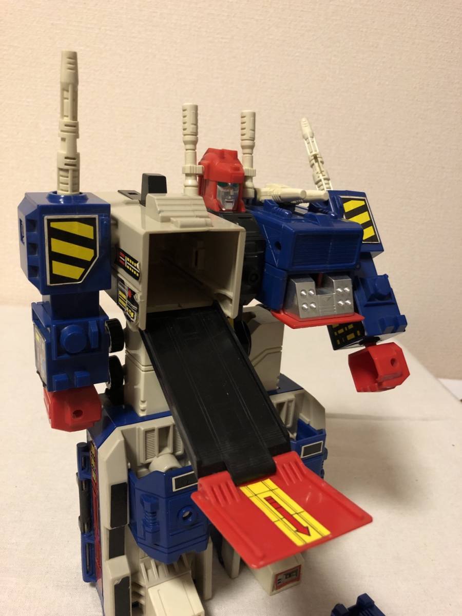 ☆トランスフォーマー D-340 メトロタイタン☆巨大ロボット要塞