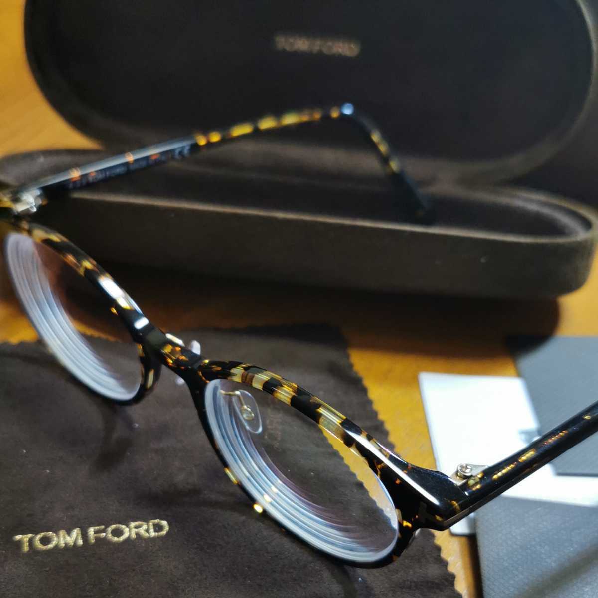 美品】TOMFORD トムフォード メガネ アイウェア TF5648 D-B 056