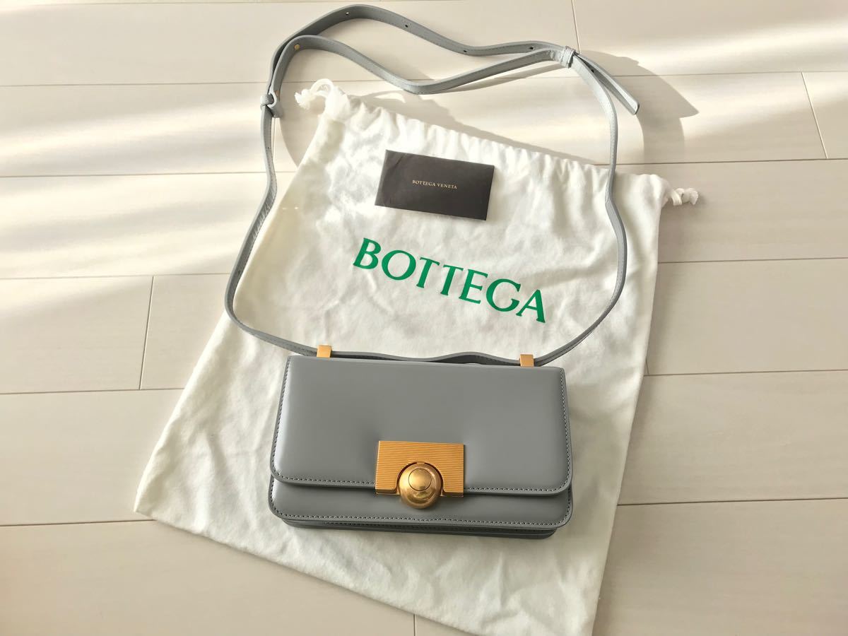 お値下げ！訳あり　Bottega Veneta ボッテガヴェネタ　ミニ　ザ　クラシック　ショルダーバッグ