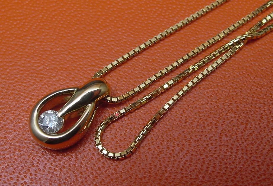 ◇98【T.B】K18/YG 天然ダイヤモンド0.10ct 4.0gベネチア
