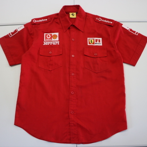 00s Ferrari フェラーリ レーシング 半袖 ボタンダウンシャツ L レッド F1SPORT Vodafone Shell ピットシャツ チーム 企業 ロゴ ワッペン